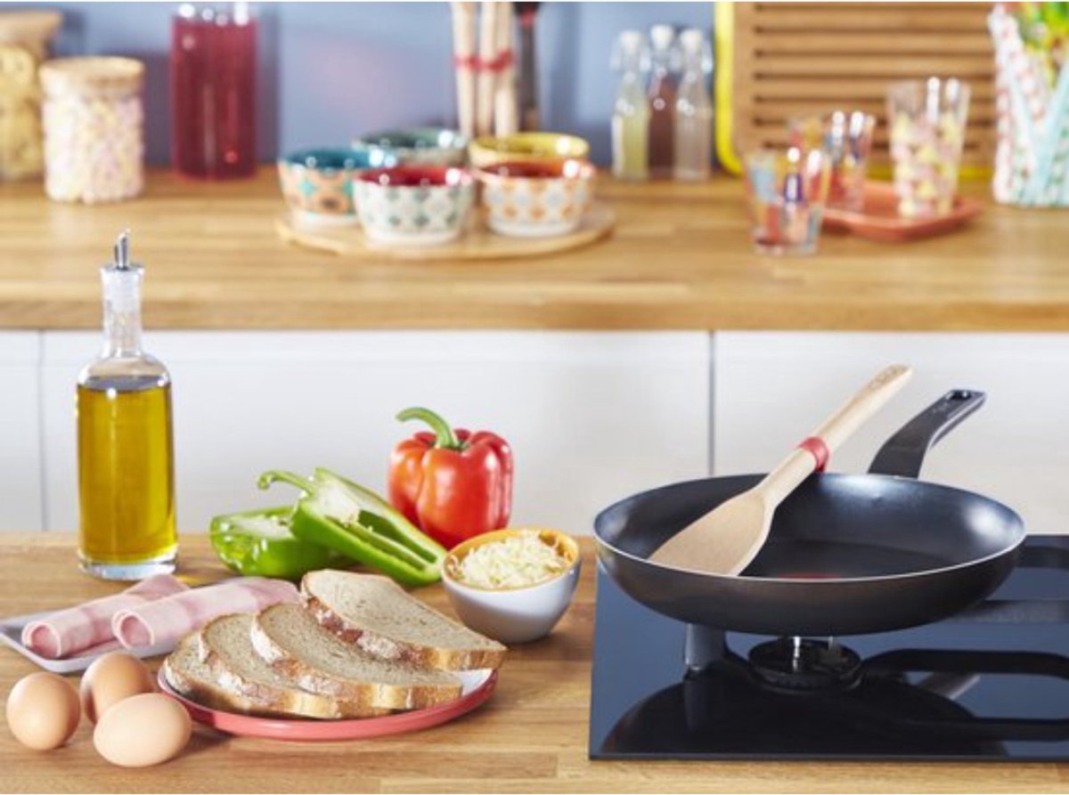 Tefal Easy Cook & Clean Pannenset - Koekenpannen 20/24/28cm + Wokpan 28cm - Niet geschikt voor Inductie - Anti-aanbaklaag - Aluminium - Zwart