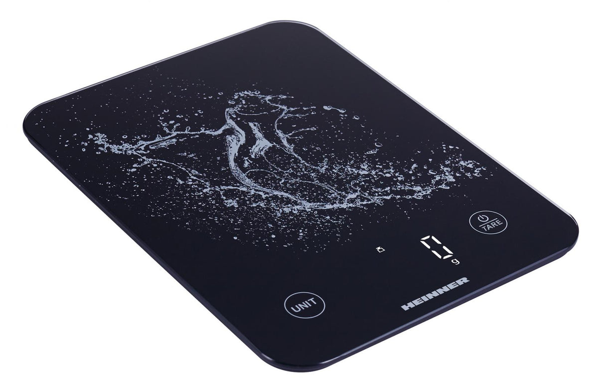 Heinner Digitale Keukenweegschaal – Maximaal 10 kg – USB-C Oplaadbaar – Water- en Melkvolume – Tarrafunctie – Digitaal Display – Waterbestendig – Zwart
